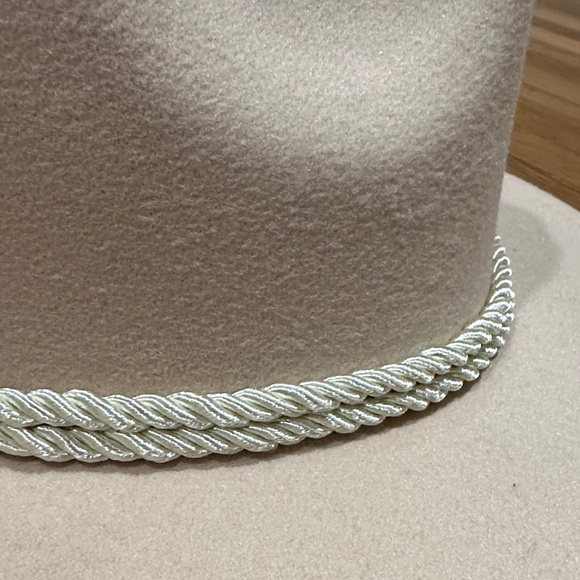 Amazon | Elegant blush pink Fedora Hat with Chain Detail - Picture 9 of 14